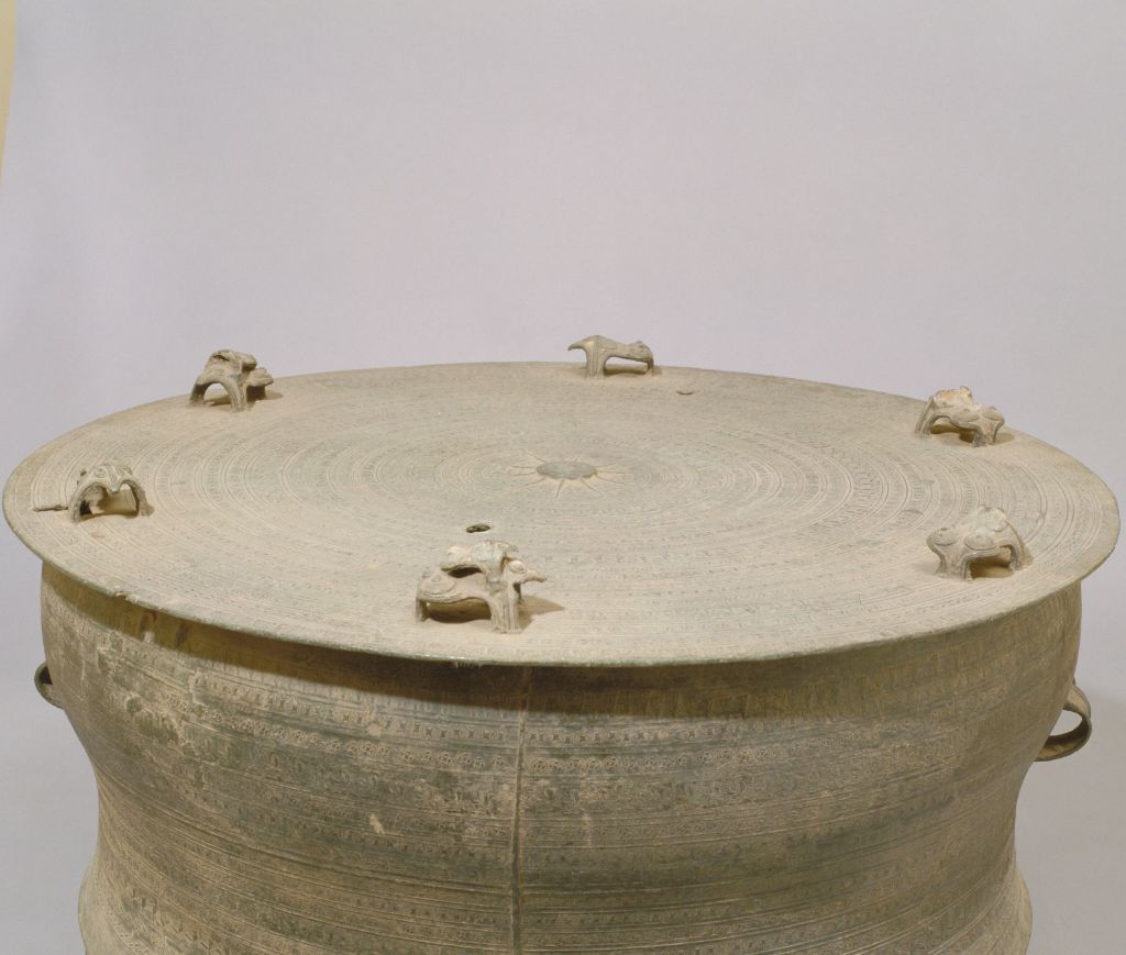 图片[2]-Beiliu type six-frog bronze drum-China Archive